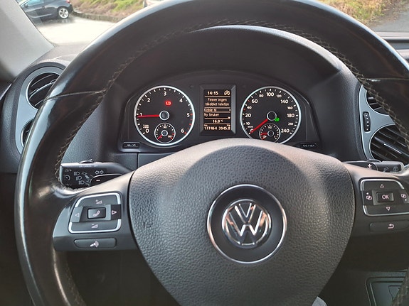 Volkswagen Tiguan 13 of 30
