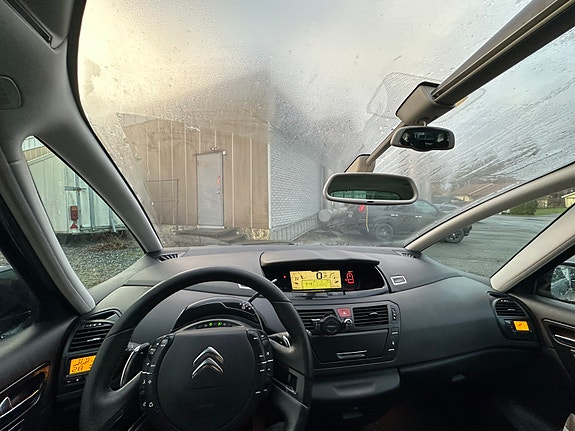 Citroen Grand C4 Picasso 7 of 14