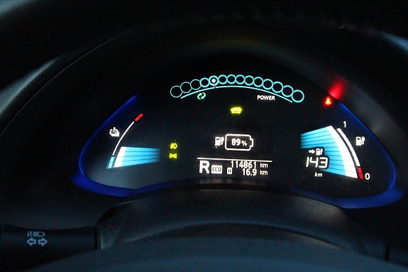 Nissan Leaf 11 of 24