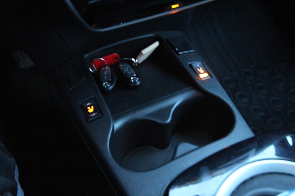 Nissan Leaf 15 of 24