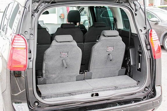 Peugeot 5008 8 of 30