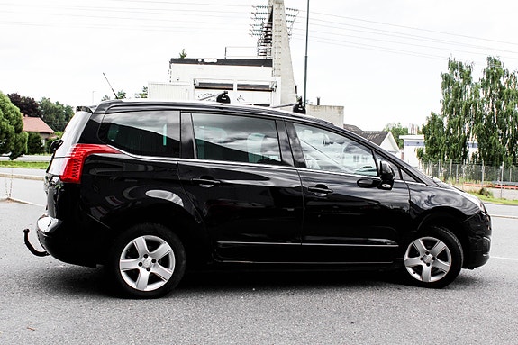 Peugeot 5008 4 of 30