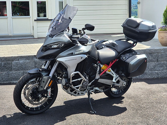 Ducati Multistrada V4S Radar MYE utstyr 12 of 16
