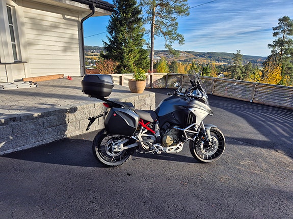 Ducati Multistrada V4S Radar MYE utstyr 9 of 16