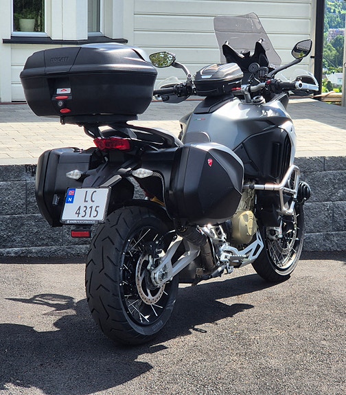Ducati Multistrada V4S Radar MYE utstyr 10 of 16