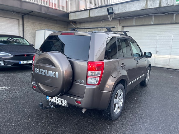 Suzuki Grand Vitara 8 of 27