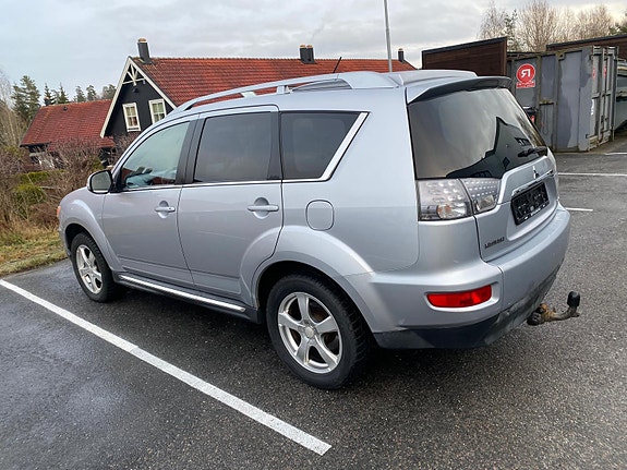 Mitsubishi Outlander 5 of 19