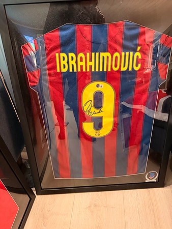 FC Barcelona Ibrahimović Fotballdrakt Signert