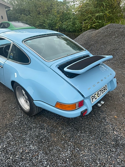 Porsche 911 5 of 5