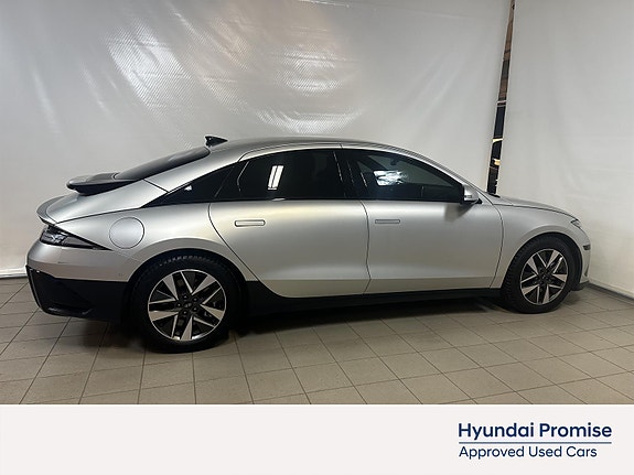 Hyundai Ioniq 6 8 of 19