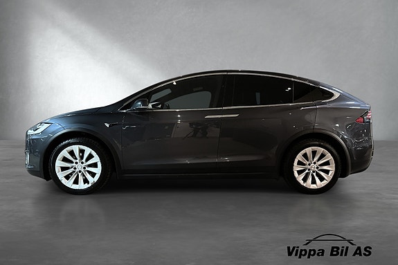 Tesla Model X 4 of 30