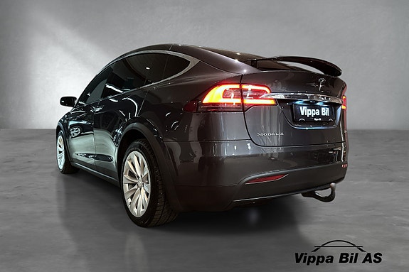 Tesla Model X 5 of 30