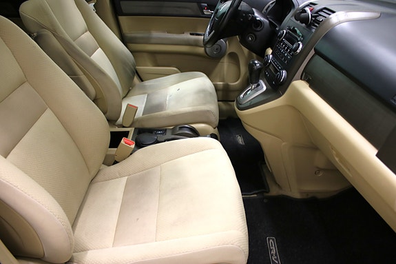 Honda CR-V 11 of 14