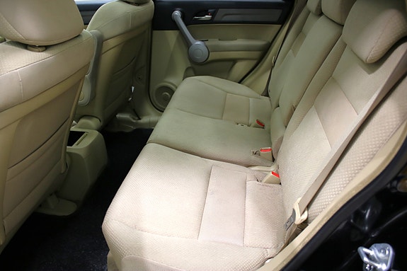Honda CR-V 9 of 14