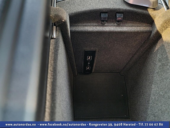  Usb uttak midtkonsoll