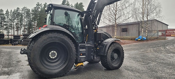 Valtra T255 2022, kr 1 935 000,-
