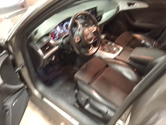 Audi A6 9 of 23