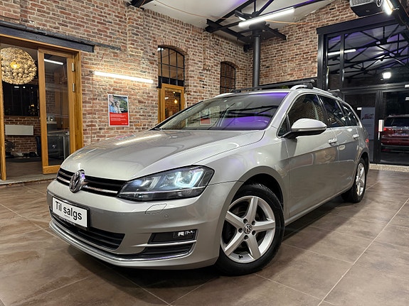 Volkswagen Golf VII 4 of 30