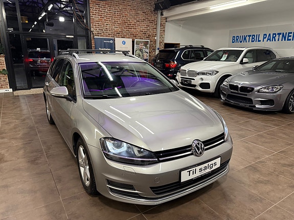 Volkswagen Golf VII 19 of 30