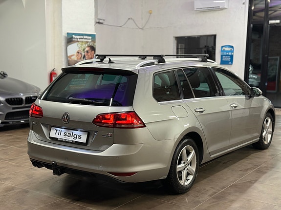 Volkswagen Golf VII 15 of 30