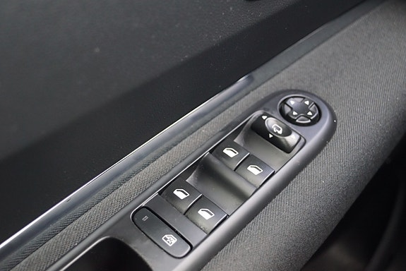Peugeot 5008 30 of 30