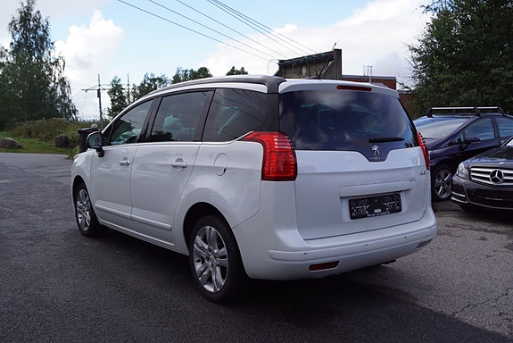 Peugeot 5008 8 of 30