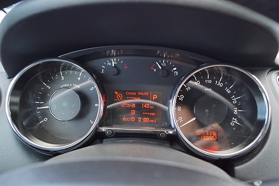 Peugeot 5008 16 of 30
