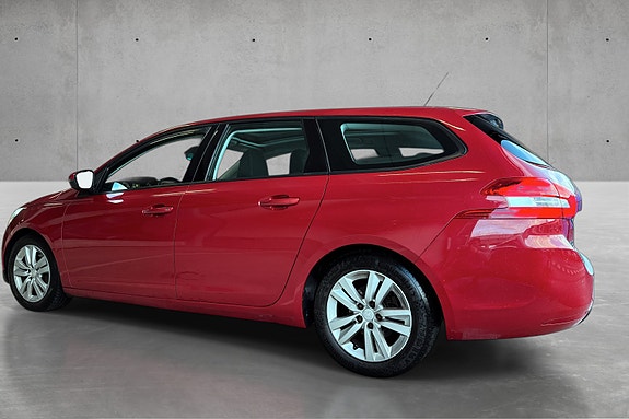 Peugeot 308 SW 10 of 22