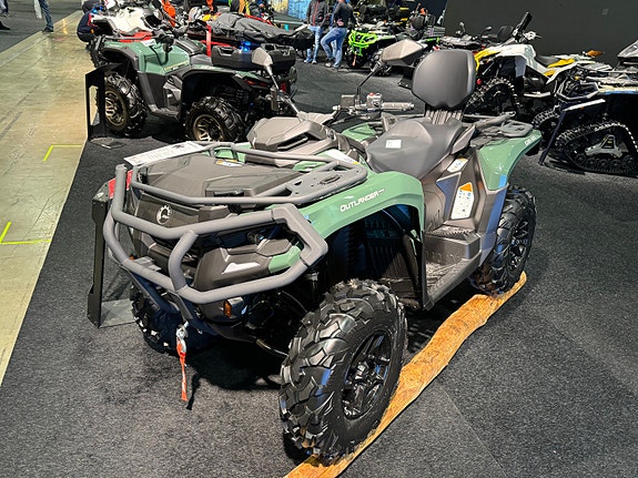 Can-Am Outlander MAX HD7 XU *KORTTIDSUTLEIE* LEIE AV ATV med 4x4 15 of 18