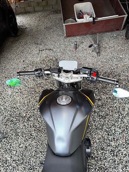 VOGE 525R 14 of 16
