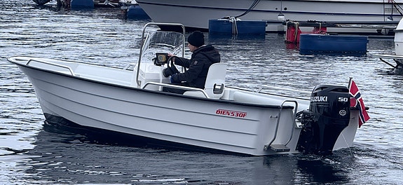 Øien Båt 530F med Suzuki DF50ATL