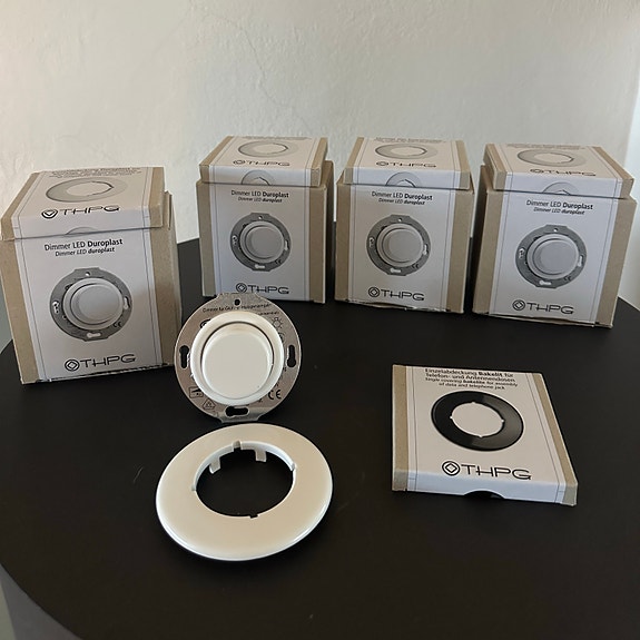 Product image 2 of 9