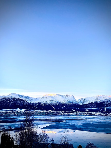 Utsikten fra "kontoret" når vinteren kommer!