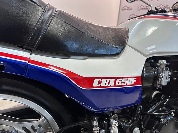 Honda CBX 550F *** SERVICE/GARANTI *** 14 of 30
