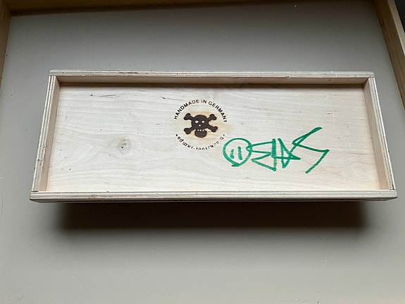 Product image 3 of 3
