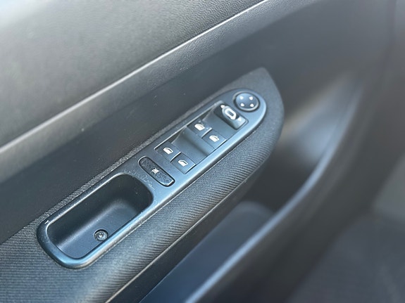 Peugeot 307 SW 18 of 30