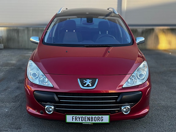 Peugeot 307 SW 8 of 30