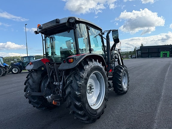 Massey Ferguson 4707 M- Ålø quicke Q3S laster 17 of 30