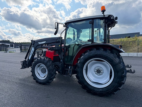 Massey Ferguson 4707 M- Ålø quicke Q3S laster 8 of 30