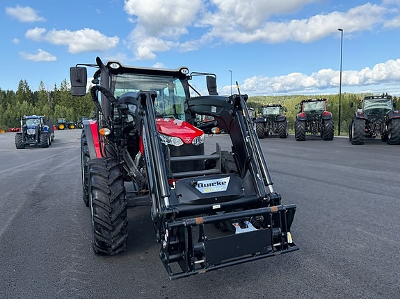 Massey Ferguson 4707 M- Ålø quicke Q3S laster 29 of 30