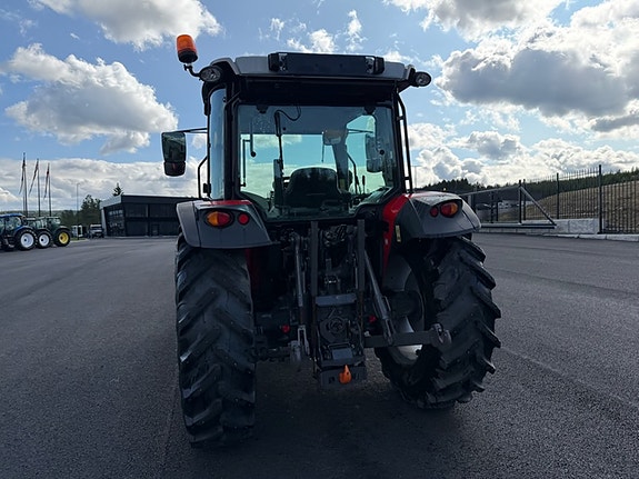 Massey Ferguson 4707 M- Ålø quicke Q3S laster 13 of 30