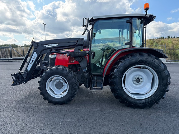 Massey Ferguson 4707 M- Ålø quicke Q3S laster 4 of 30