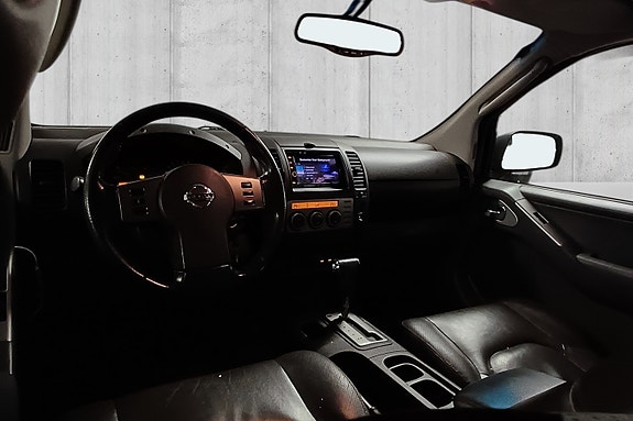 Nissan Navara 10 of 15