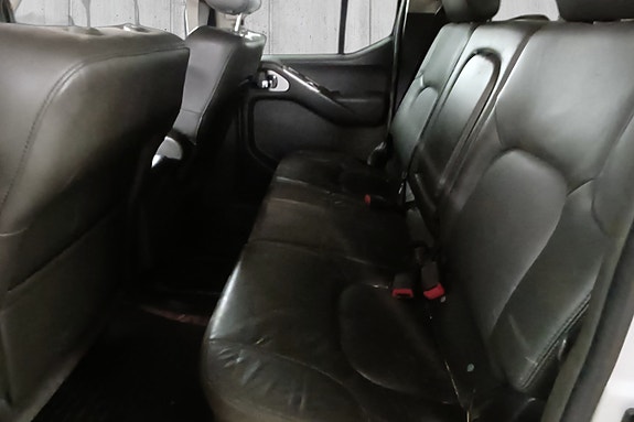 Nissan Navara 15 of 15
