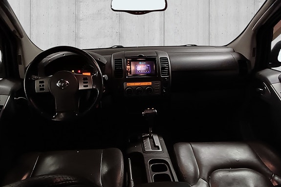 Nissan Navara 9 of 15