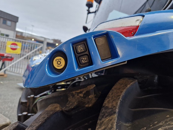 New Holland T6.140 EC 2013, kr 449 000,-