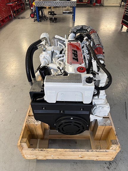 Iveco marine motor N67 570