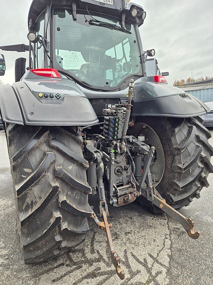 Valtra T 234 Versu 2017, kr 879 000,-