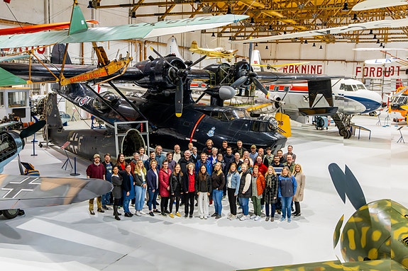 Personalsamling på Flyhistorisk Museum Sola.