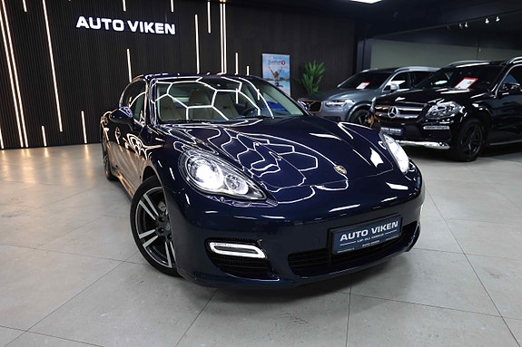 Porsche Panamera 2 of 5